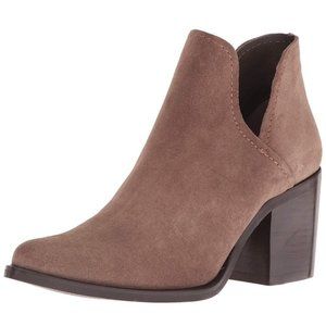 Steve Madden Prezzie Taupe Suede Booties Size 8.5